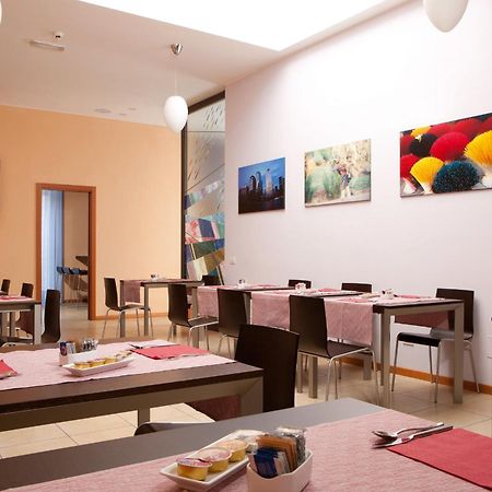 Rosso Frizzante Hotel Sorbara Bagian luar foto