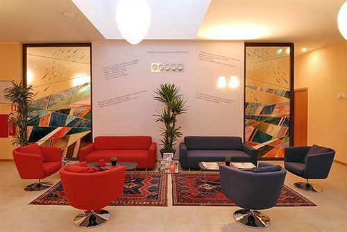 Rosso Frizzante Hotel Sorbara Bagian luar foto